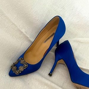 “Carrie” inspired blue heel